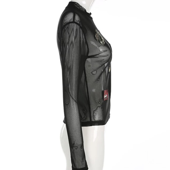 Street Style Top - Picture 7 of 8